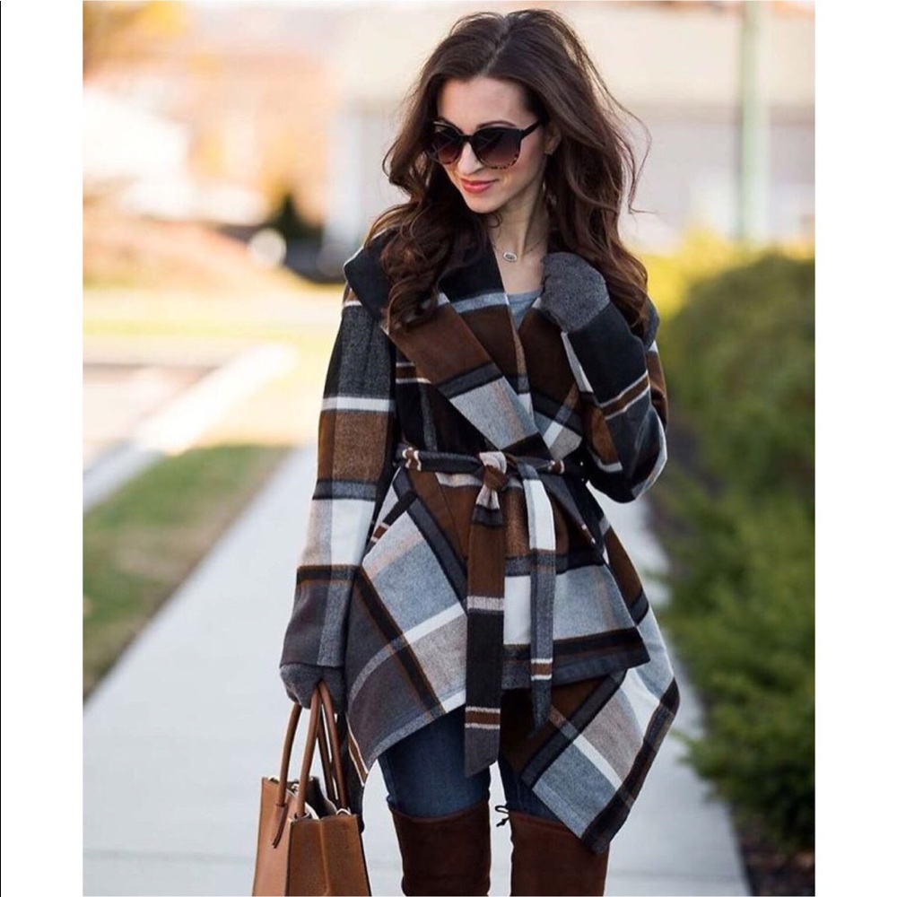 Prairie Check Rabato Coat from Chicwish